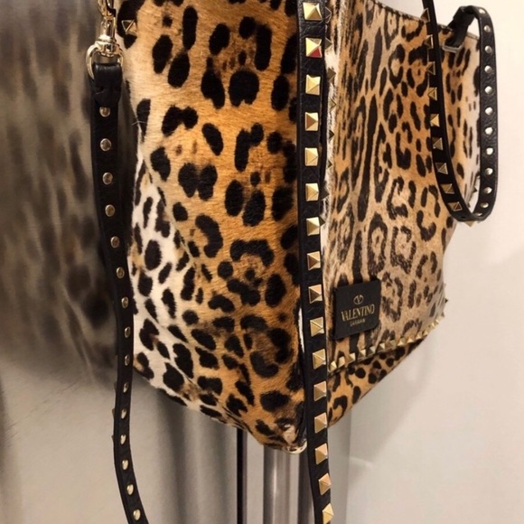 SOLD Authentic Studded Valentino  🐆 - Picture 2 of 11